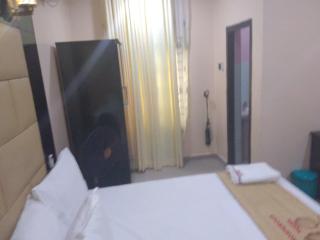 Prosperous Royal Hotel & Resort Center - 4