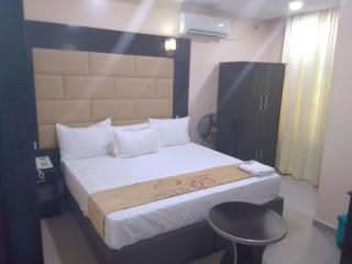 Prosperous Royal Hotel & Resort Center - 2