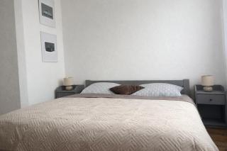 Under the Castle Terrace Studio - 3