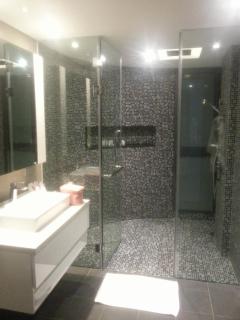 Resort Sea View Apartment Patong - 2