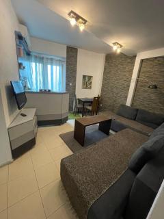 GetInn Apartments Skopje City Square - 6