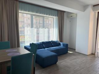 DAVID SUMMERLAND APARAMENT MAMAIA NORd - 2