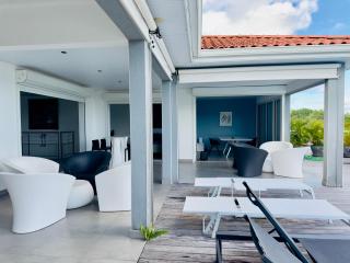 Luxueuse villa vue mer et golf - 9