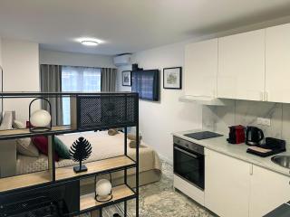 Beachfront Studio on Promenade des Anglais - Nice - 5