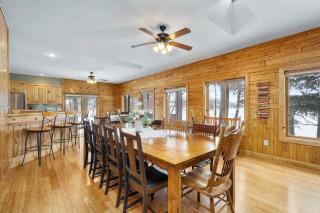 Horseshoe Lake Home with Kayaks and Sunset Views - 2