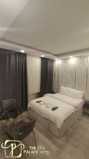 The City Palace HOTEL - 1