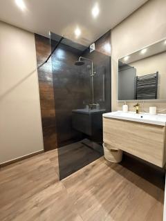 Recently renovated apartment - 6