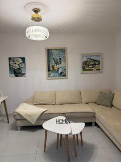 GH Apartment Tirana - 6