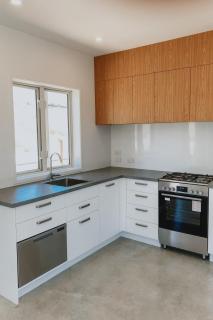 Mountain Views and Great Location Private 2BR home - 4