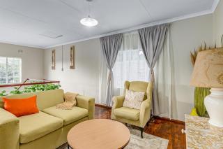 Spacious Loft for 4 with King Bed Option - 7