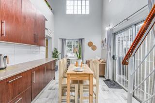 Spacious Loft for 4 with King Bed Option - 6