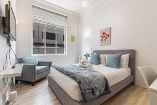 Charming Historic Studio on Queen Street - 9