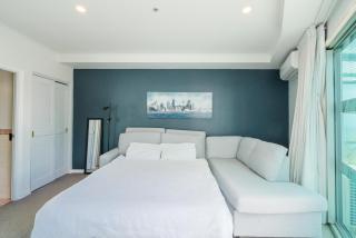 Chic Princes Wharf Studio - City View - Parking - 5