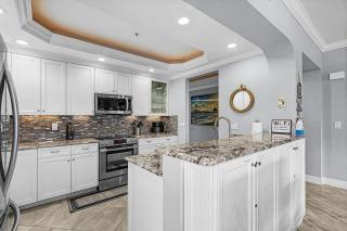 Bella Lago 444 - Beautifully Updated Condo Just Across the street from the Beach! condo - 3