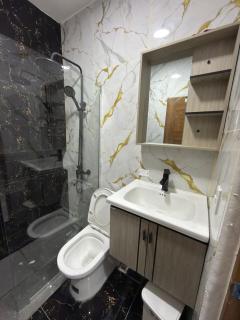 Comfort and Style Minutes from the Beach and Downtown - 5