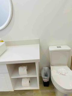 Villa Casa Familia with private pool - 5 min walk to West Bay beach - 8