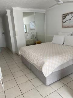 Equinox - your beach front retreat! - 7