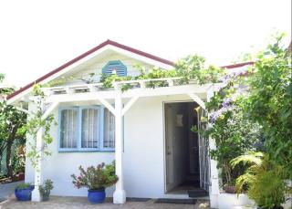 Four bedroom Villa, Sunset Crest, 30ft Private pool and tropical gardens - 8