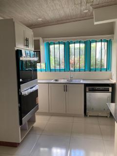 Four bedroom Villa, Sunset Crest, 30ft Private pool and tropical gardens - 2