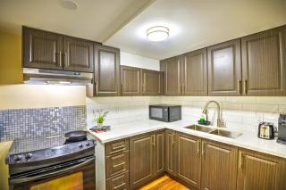 Relaxing 2 Bedroom Basement Stay - 5