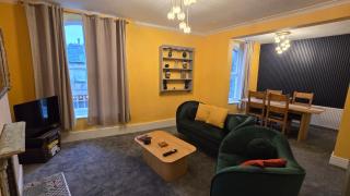 The Maisonette central Buxton - 8