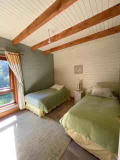 CASA a 8KM centro de PUCON ideal auto suv 4x4 - 2