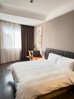 Hanting Hotel Oriental Pearl Tower in Lujiazui - 7