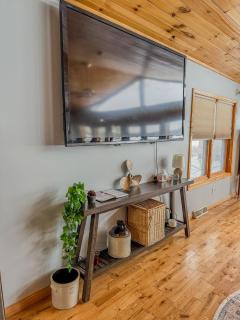 The Deck House on Black Lake - 7