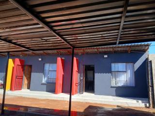 Moonlight Guest House Lethabong - 3