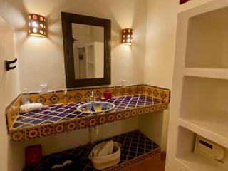 Sol - Casa MoJo's charming 1BR, kitchen, pool - 6