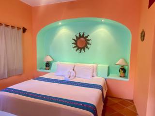 Sol - Casa MoJo's charming 1BR, kitchen, pool - 9