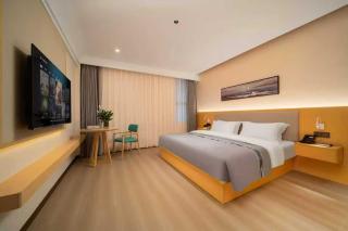 Phoenix Nest Theme Hotel - 3