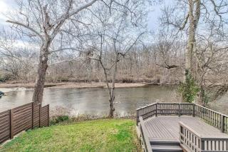 Riverfront Family Friendly Loft Near Butler and Rocky Ripple - 0