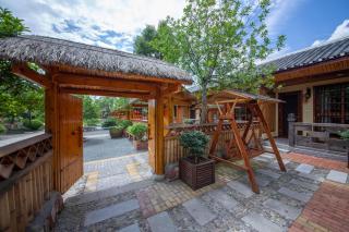 Zhangjiajie Tianmen Mountain Villa Resort B&B - 6