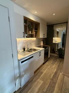 Wanaka 2 bedroom, walk to town - 8