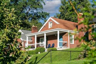 Germantown Gem 4BR Perfect for Groups & Family - 0