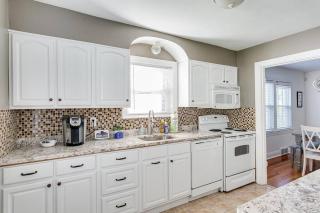 Germantown Gem 4BR Perfect for Groups & Family - 8