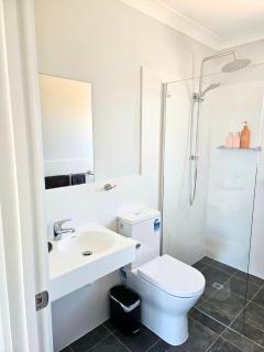 Parndana Hotel Cabins - 3