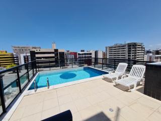 Apto na Ponta Verde, 02 Quartos, Piscina e Perto do MAR - 0