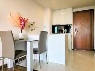 Nomad's View - Peak Towers - Sea view 43sqm - 5