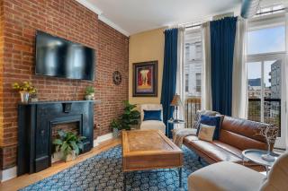 Fourth Street Suite - Garage - Kitchen - 0