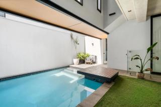 9 Architectural Luxe 4BR Skyhome Pool & Ocean View - 7