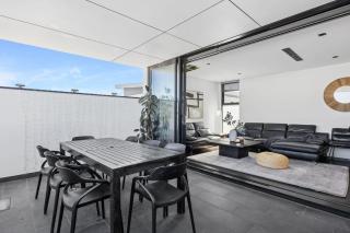 9 Architectural Luxe 4BR Skyhome Pool & Ocean View - 4