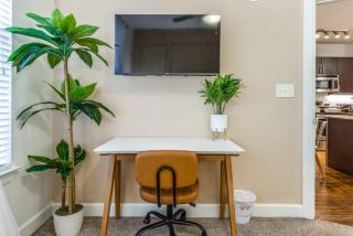 Spacious 1B with Pool Near Legacy West Frisco - 1