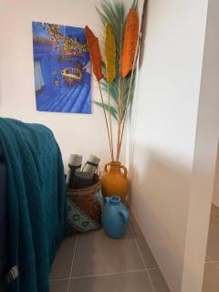 42 Coogee Beach Marina 3BR Haven near Omeo Wreck - 5