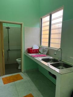 Mahsuri Dorm, Roomstay & Homestay Langkawi - 5