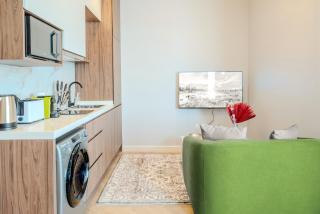 Stella Stays King Fahd - 6