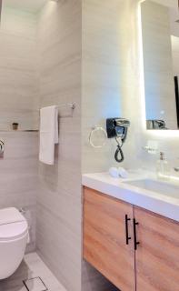 Stella Stays King Fahd - 4