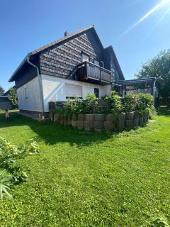 Green country house apartment - 1