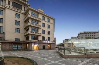 Center Hotel Xi'an Bell Tower - 9